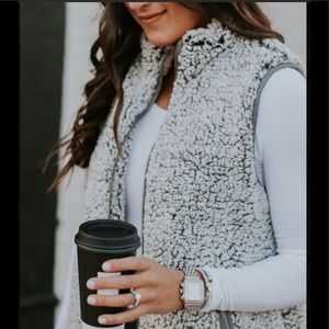 NWT Thread & Supply Plush Sherpa Wubby Vest